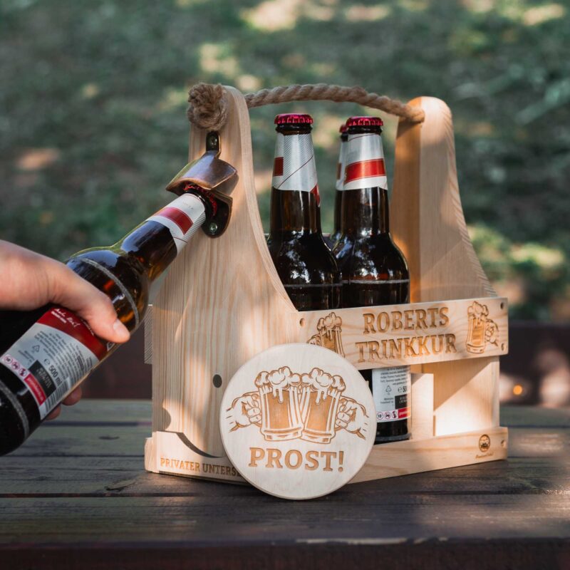 Bierträger aus Holz mit Namen - Trinkkur KreativerOnkel