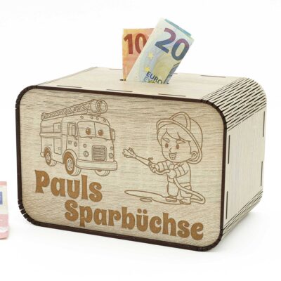 Kinderspardose aus Holz mit Namen - Feuerwehrmann P03-24 KreativerOnkel.de