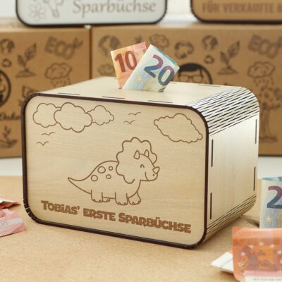 Kinderspardosen aus Holz mit Namen - Dinosaurier Triceratops P03-05 KreativerOnkel.de