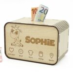 Kinderspardosen aus Holz mit Namen und Geburtsdaten - Giraffe P03-02 KreativerOnkel.de