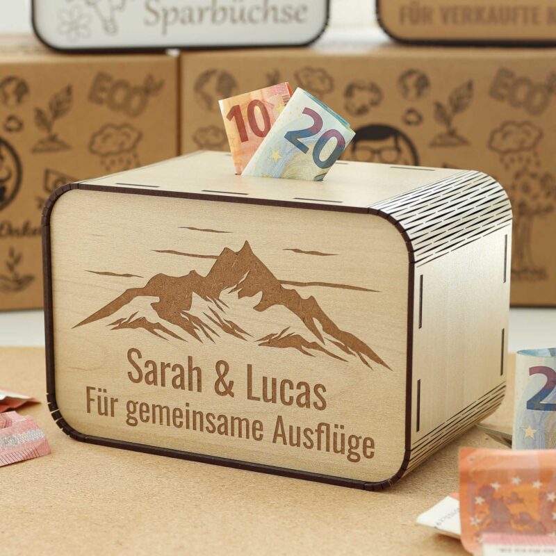 Urlaub Spardose mit Namen - für gemeinsame Ausflüge - Gebirge
