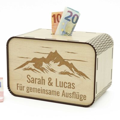 Urlaub Spardose mit Namen - für gemeinsame Ausflüge - Gebirge